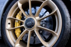 PORSCHE AURUM GOLD