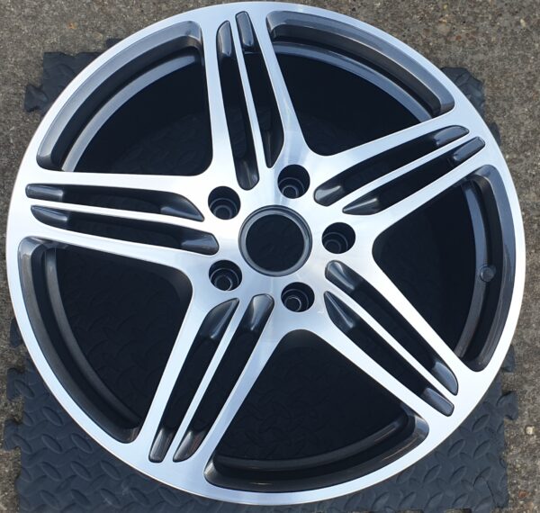PORSCHE TITAN DARK GREY OC6 (24-00-122)
