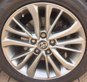 TOYOTA AVENSIS SPARKLE ANTHRACITE