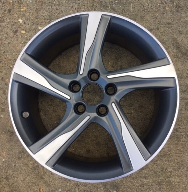 VOLVO DARK GREY METALLIC DC (24-00-72)