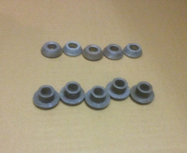 Zetamak replacement lug spacers Range Rover