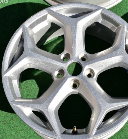 FORD SPARKLE SILVER (20-00-61)