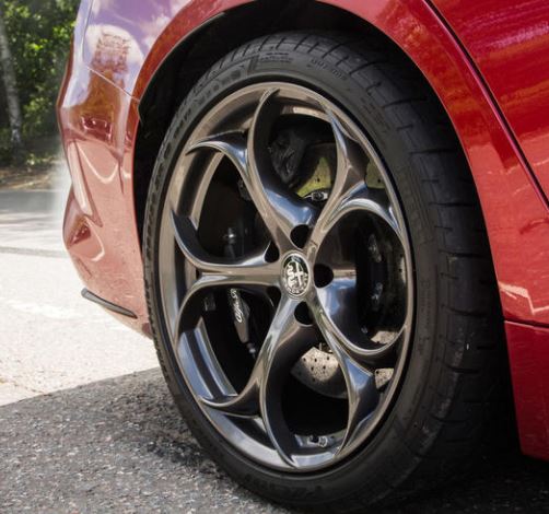 ALFA ROMEO QUADRIFOGLIO BLACK METALLIC (24-00-178)