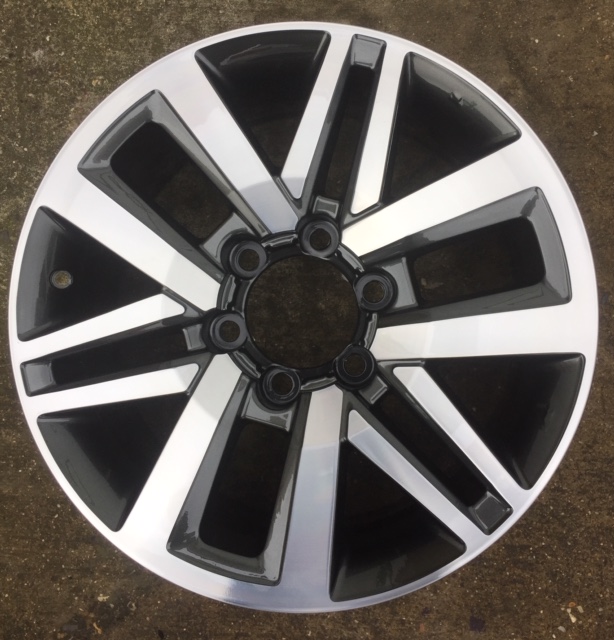 TOYOTA HI LUX MEDIUM ANTHRACITE (24-00-207)